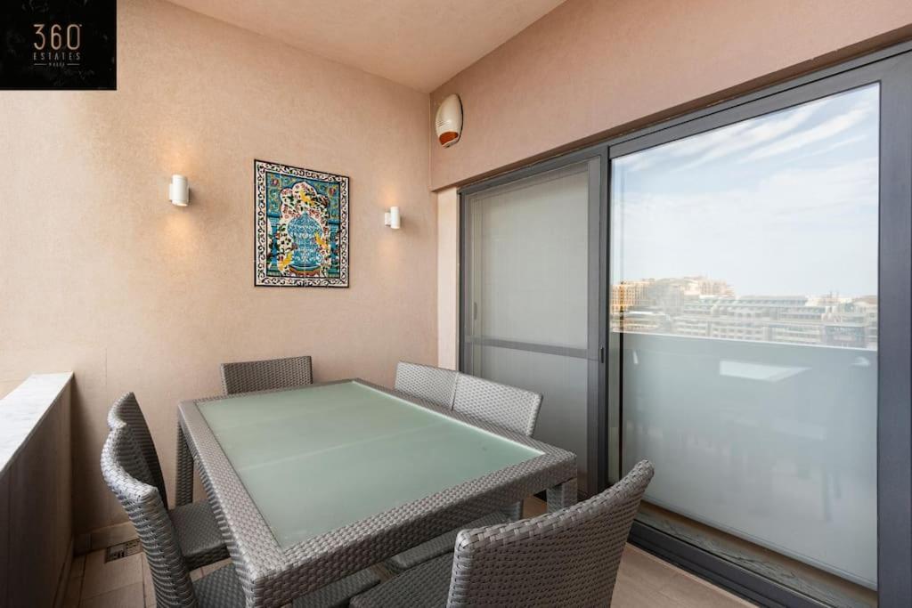 One Of A Kind, Seafront Property In St Georges Bay By 360 Estates Saint Julian's 외부 사진